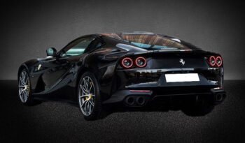 
									Ferrari 812 Superfast full								