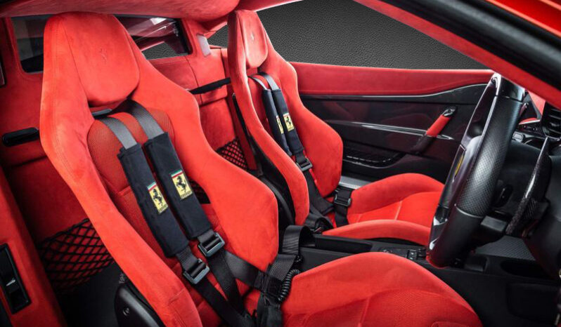 
								Ferrari 458 Speciale full									
