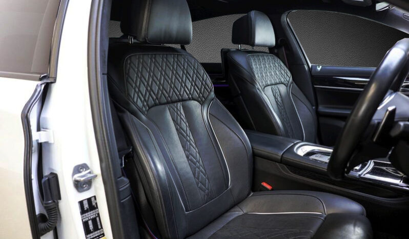 
								BMW 7 series 745Le full									