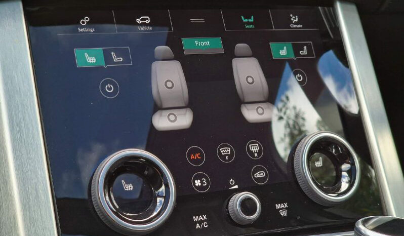 
								Range Rover Vogue full									